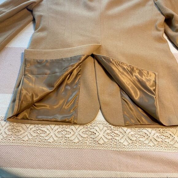 Redwood and Ross 100% Camel Hair Jacket - Picture 7 of 14